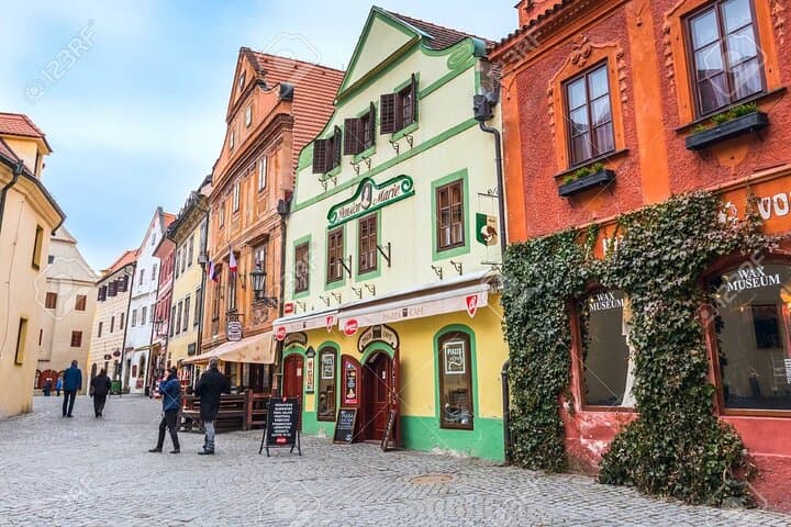 One way private transfer from Vienna to Ceský Krumlov