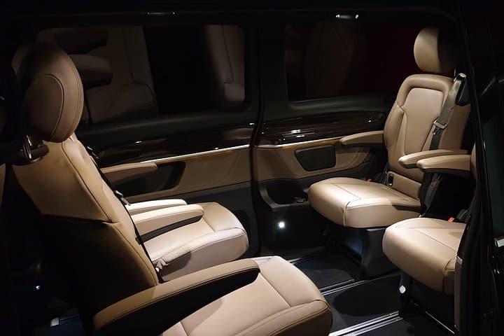 Vienna Airport Private Arrival Transfer