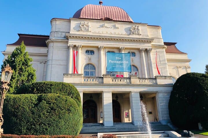 Opera