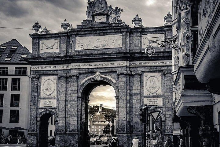 Innsbruck: Puzzle Rally & Interactive City Tour