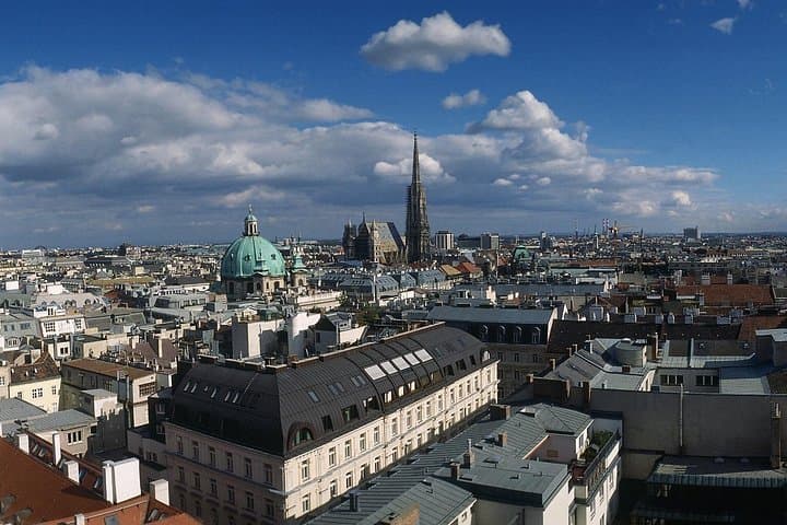 Exclusive Vienna Old Town Highlights Walking Tour (max. 6 persons)