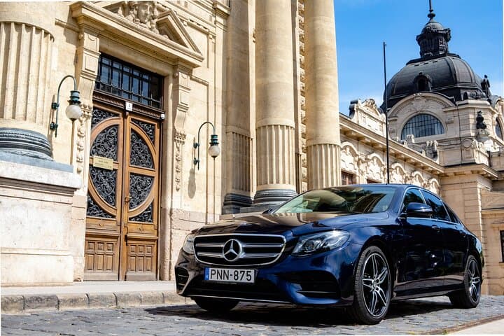 Vienna - Budapest Transfer with Bratislava stop