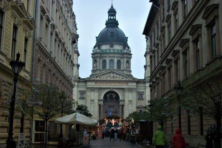 Daytrip to Budapest from Vienna - Private (Transfers & HD Licenced Guide)