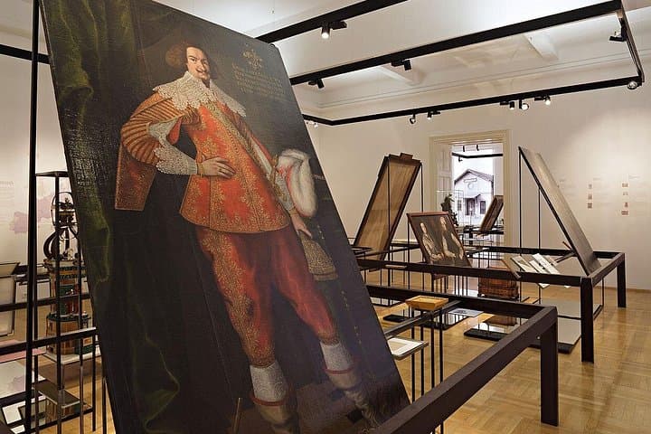 Graz: Graz Museum Private Guided Tour