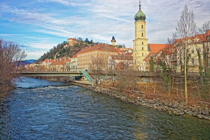 Graz: Top Churches Private Walking Tour with Guide
