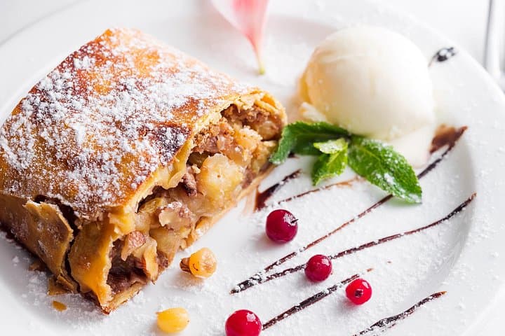 Private Austrian Food Tasting Tour in Salzburg's Old Town