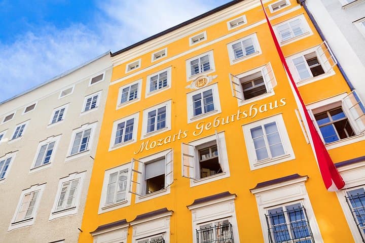 Private Austrian Food Tasting Tour in Salzburg's Old Town