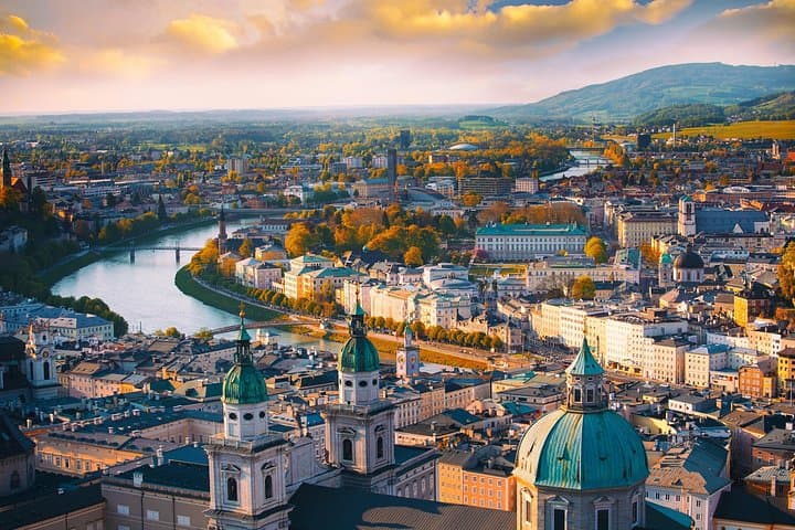 Vienna Wine Tasting Tour with Private Wine Expert