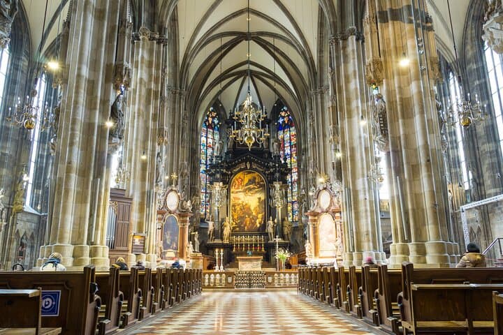 Private Bike Tour of Vienna Top Attractions & Nature