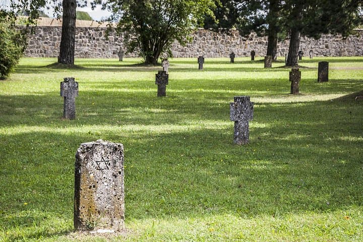 Vienna to Mauthausen Memorial Private Guided Tour By Car