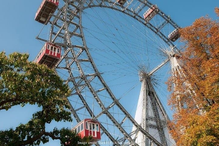 Vienna in a Day: Private Tour including Panoramic Drive