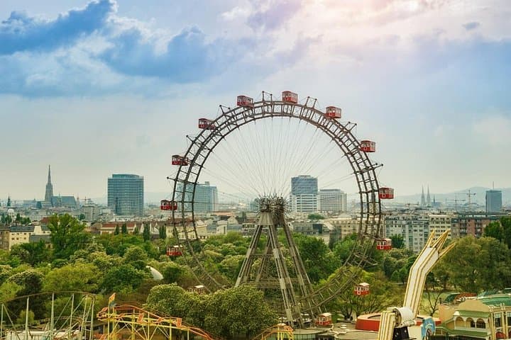 Vienna Wurstelprater Exploration Game and Tour