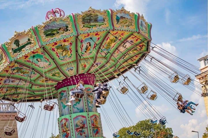Vienna Wurstelprater Exploration Game and Tour