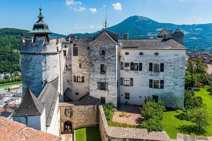 Skip-the-line Hohensalzburg Fortress Private Tour and Ticket