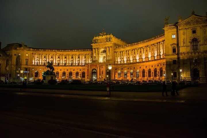 Big Bus Vienna Evening Sightseeing Bus Tour