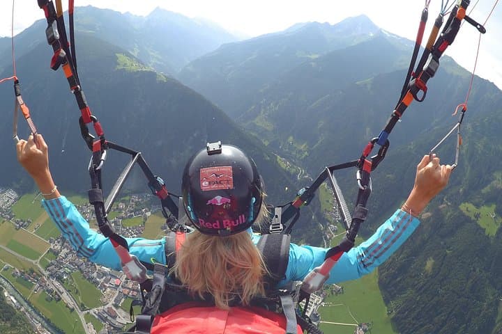 An unforgettable super high altitude flight with an indescribable view