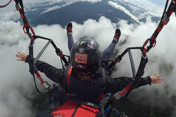 An unforgettable super high altitude flight with an indescribable view
