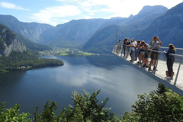 Hallstatt and Salt Mines Small-Group Tour from Salzburg