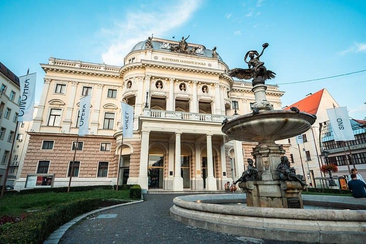 3 Capitals - from Vienna to Bratislava & Budapest Private Tour