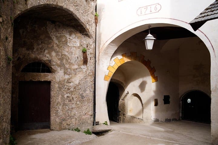 Skip-the-line Hohensalzburg Fortress Private Tour and Ticket