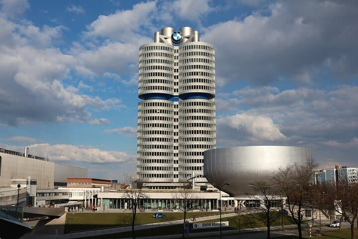 Private Transfer from Kitzbuhel To Munich, English Speaking Driver