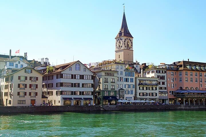 Private Transfer in the Alps from Innsbruck to Zurich, English Speaking Driver