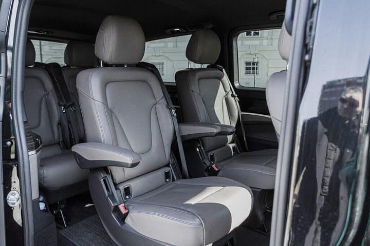 Private Airport Transfer to Vienna Airport