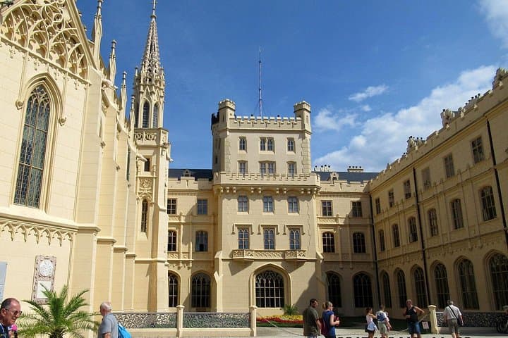 Private Day Trip From Vienna to Lednice, Valtice and Mikulov
