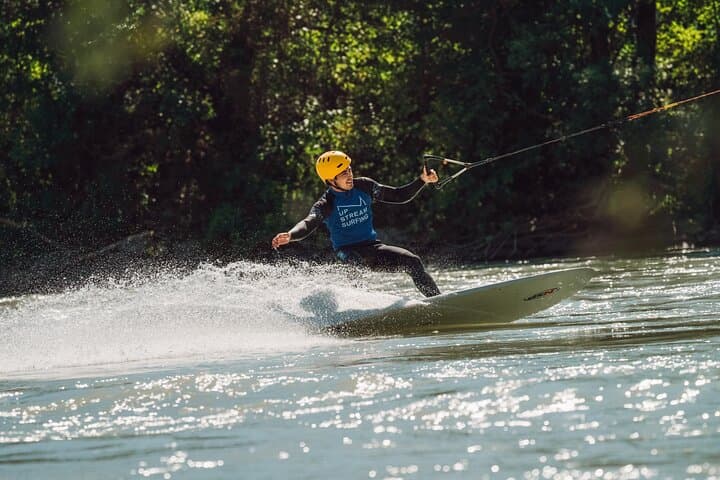 Surf fun - surfing for groups