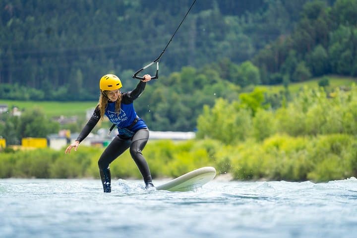 Surf fun - surfing for groups