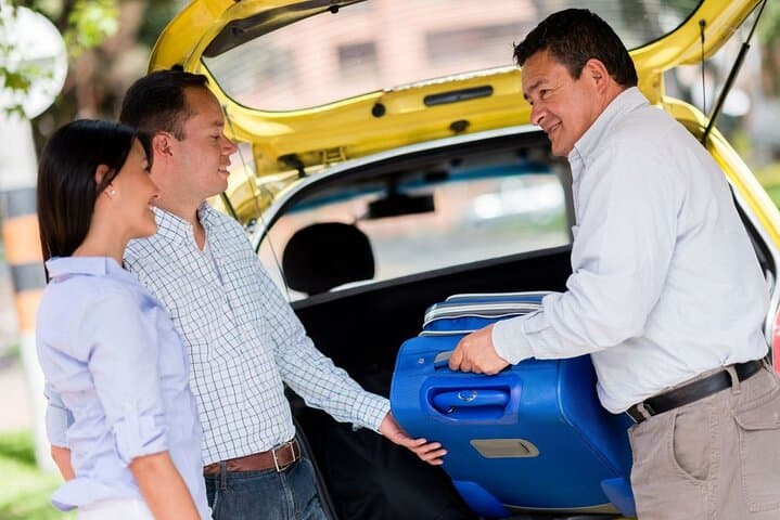 Private One-way Transfer Vienna Airport To Vienna