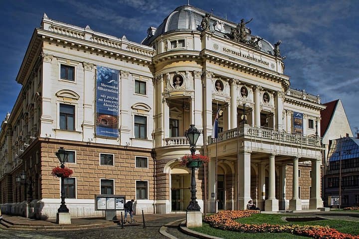 Small Group Half Day Tour from Vienna to Bratislava