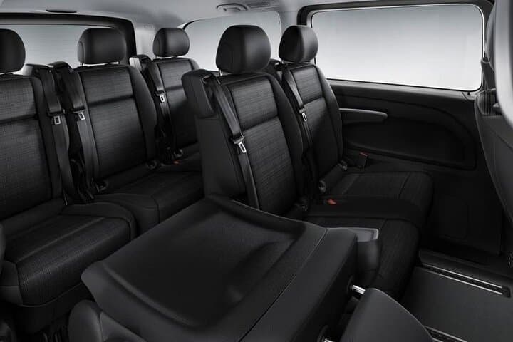 Arrival Private Transfer from Vienna Airport VIE to Vienna City by Luxury Van