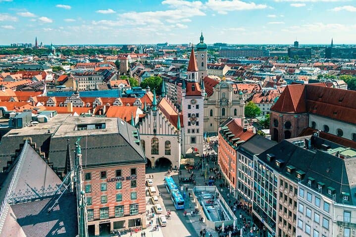 One Way Private Transfer from Vienna to Munich