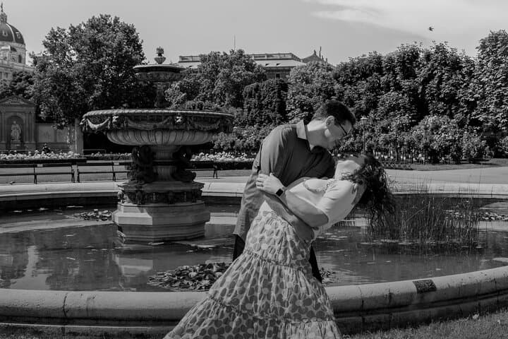 Tailored Fun and Private Photo Shoot in Vienna