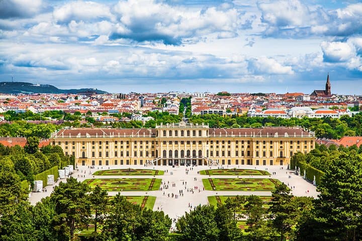 Family Tour Schonbrunn Children Museum Vienna with Transport