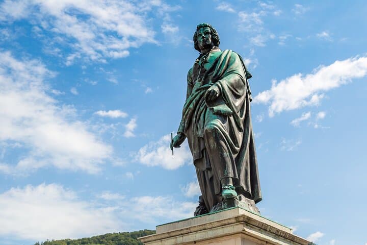 Meet Mozart in Salzburg on Private Tour with Concert Tickets