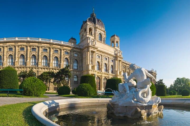 Vienna Private Full Day Tour with Tickets