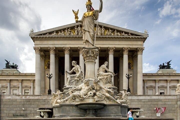 Vienna Private Full Day Tour with Tickets