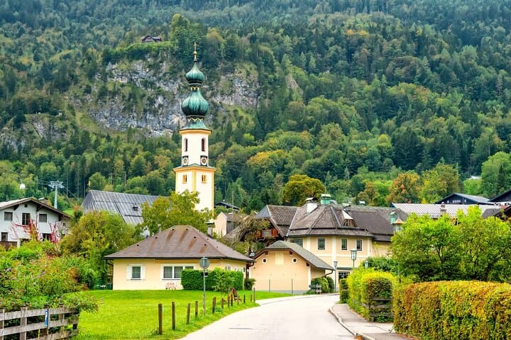 Sankt Gilgen Romantic Paradise Private Walking Tour