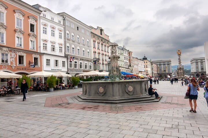 Linz Cultural Marvels Walking Tour