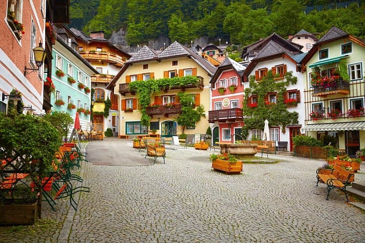 Melk Abbey & Hallstatt – Private Full-Day Historic Tour