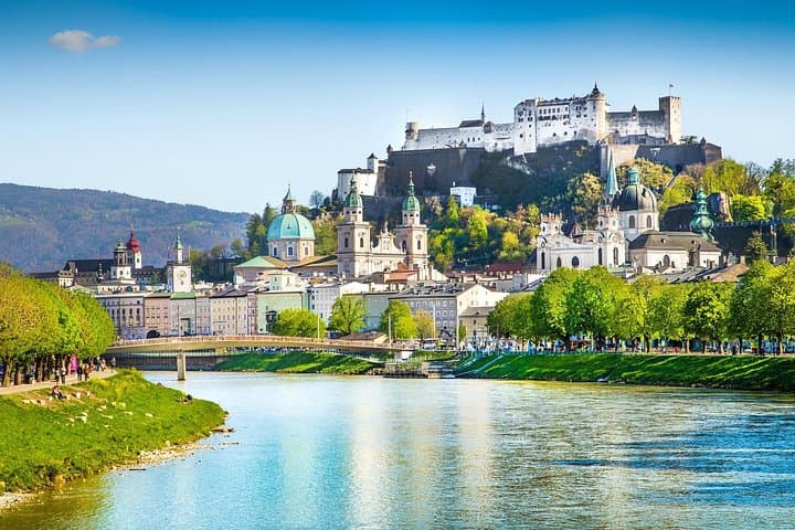 Melk Abbey & Hallstatt – Private Full-Day Historic Tour