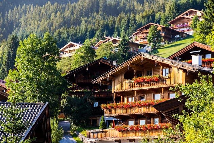 Alpbach Love Odyssey : Private Romantic Wanderlust in the Alps