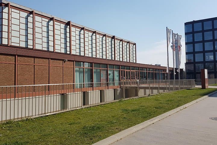 Exploring contemporary art: Private tour of museums with Tickets