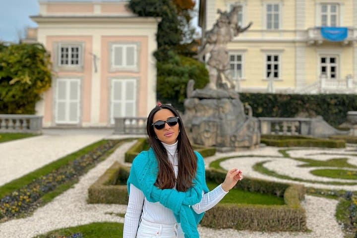 Salzburg Full-Day Tour with a private transfer from Vienna