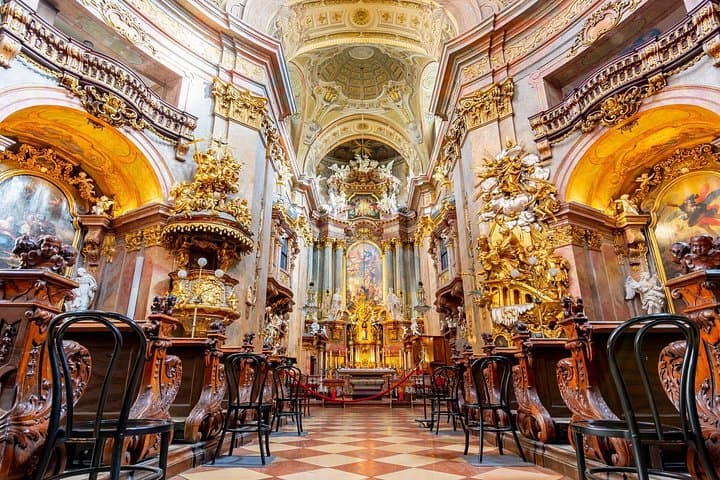 St Stephen's Cathedral Vienna Old Town Walking Tour