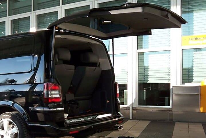 Private Transfer from Vienna Hotels to Vienna Airport