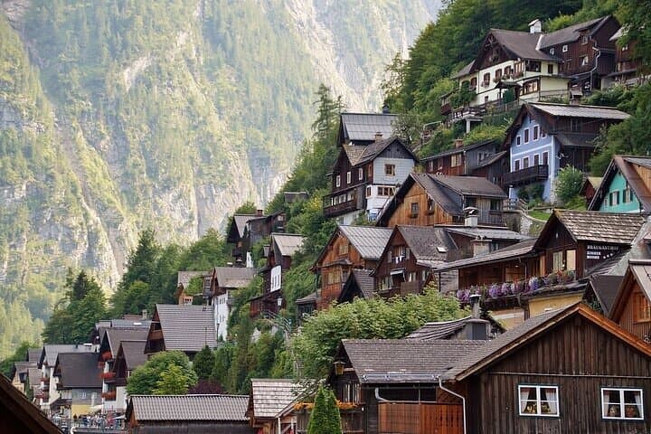 Private Tour: Hallstatt-City, Skywalk, and Salt Mine from Vienna