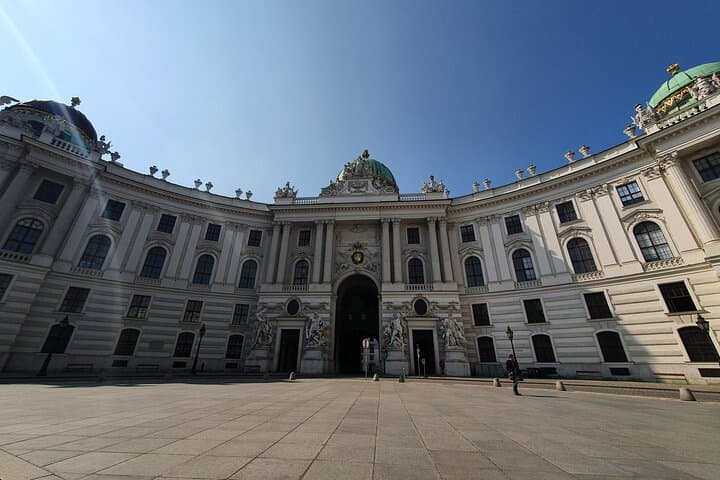 Interactive smartphone tour through Vienna